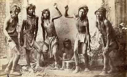 Loinclothed hobby; Obrzek dne - the picture od the day - awa rel -  Young Shoshone Dancers, 1878-79