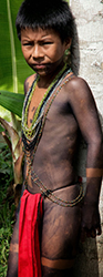 Loinclothed hobby; Obrzek dne - the picture od the day - awa rel - Embera boy with traditional loincloth