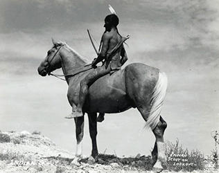 Loinclothed hobby; Obrzek dne - the picture od the day - awa rel - Vintage Indian Scout on Lookout 