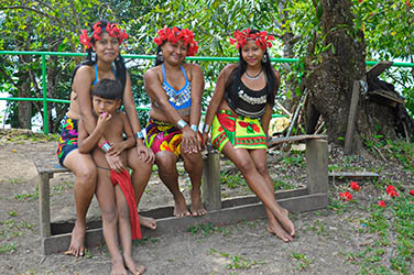 Loinclothed hobby; Obrzek dne - the picture od the day - awa rel - Loincloth of Embera indians