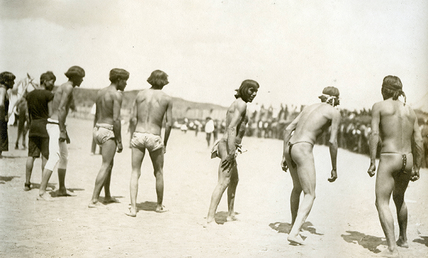 Racers at the starting line, Simeon Schwemberge