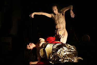 Loinclothed hobby; Obrzek dne - the picture od the day - awa rel - Butoh, Atsushi Takenouch & Kea Tonetti - Notte Sacra