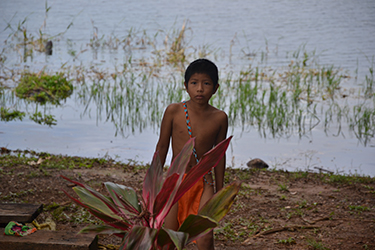 Loinclothed hobby; Obrzek dne - the picture od the day - awa rel - Embera boy