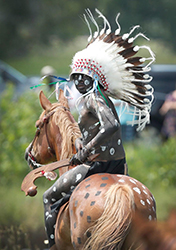 Loinclothed hobby; Obrzek dne - the picture od the day - awa rel - Bethany Baker, Crow Agency, Crow Native Days, 2018