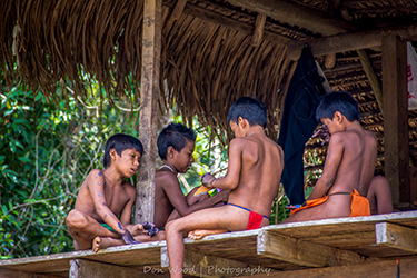 Loinclothed hobby; Obrzek dne - the picture od the day - awa rel - Embera Village Panama