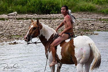 Loinclothed hobby; Obrzek dne - the picture od the day - awa rel -  Realbird Custer Battlefield Reenactment 2021, Eaglesix Photography by Robert Six 