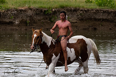 Loinclothed hobby; Obrzek dne - the picture od the day - awa rel -  Realbird Custer Battlefield Reenactment 2021, Eaglesix Photography by Robert Six 