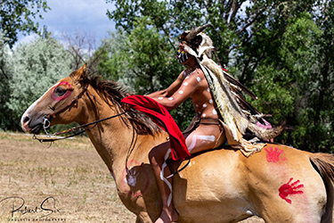 Loinclothed hobby; Obrzek dne - the picture od the day - awa rel -  Realbird Custer Battlefield Reenactment 2021, Eaglesix Photography by Robert Six 