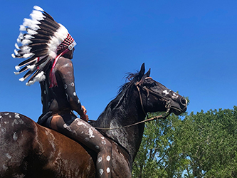 Loinclothed hobby; Obrzek dne - the picture od the day - awa rel - photo by  Ashanishinaabe ~ Crow Fair