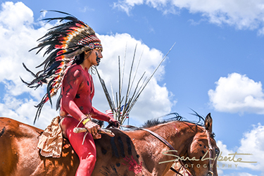 Loinclothed hobby; Obrzek dne - the picture od the day - awa rel - photo by Sara Liberte - 2022 Little Big Horn Battle Reenactment