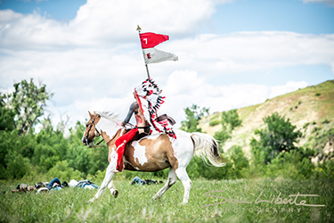 Loinclothed hobby; Obrzek dne - the picture od the day - awa rel - photo by Sara Liberte - 2022 Little Big Horn Battle Reenactment