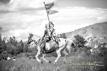 Loinclothed hobby; Obrzek dne - the picture od the day - awa rel - photo by Sara Liberte - 2022 Little Big Horn Battle Reenactment