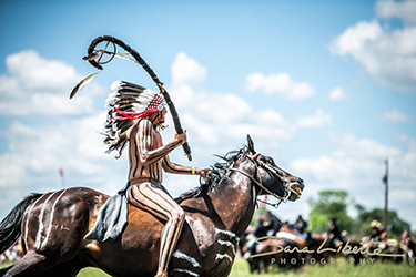 Loinclothed hobby; Obrzek dne - the picture od the day - awa rel - photo by Sara Liberte - 2022 Little Big Horn Battle Reenactment