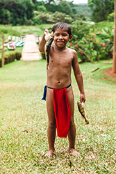 Loinclothed hobby; Obrzek dne - the picture od the day - awa rel - photo by Militza Flaco - Embera son