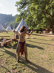 Loinclothed hobby; Obrzek dne - the picture od the day - awa rel -  Native american reenacting