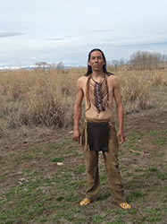 Loinclothed hobby; Obr�zek dne - the picture od the day - �awa rel -  Walter Running Crane Jr.
