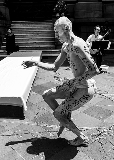 Butoh - photo by Ricardo Antonio Ramos Lpez