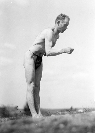 Paavo Nurmi, string loincloth